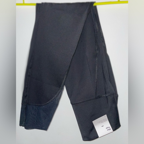 Nike Pants - NIKE | Yoga high rise leggings size S